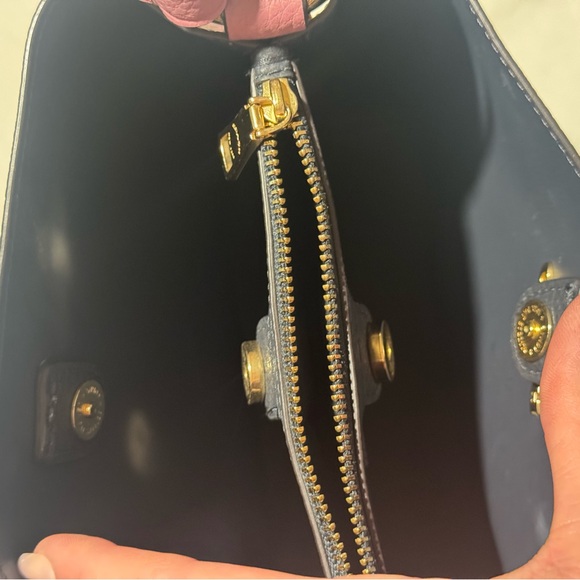 Coach Small Town Bucket Bag - Picture 6 of 7